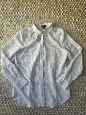 White Eyelet Blouse Ann Taylor Factory Size 8
